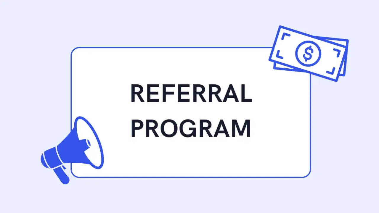 Un megafono annuncia un "Referral Program". Banconote con simbolo del dollaro suggeriscono guadagni. Scopri cos'è un codice referral per invitare amici e guadagnare!