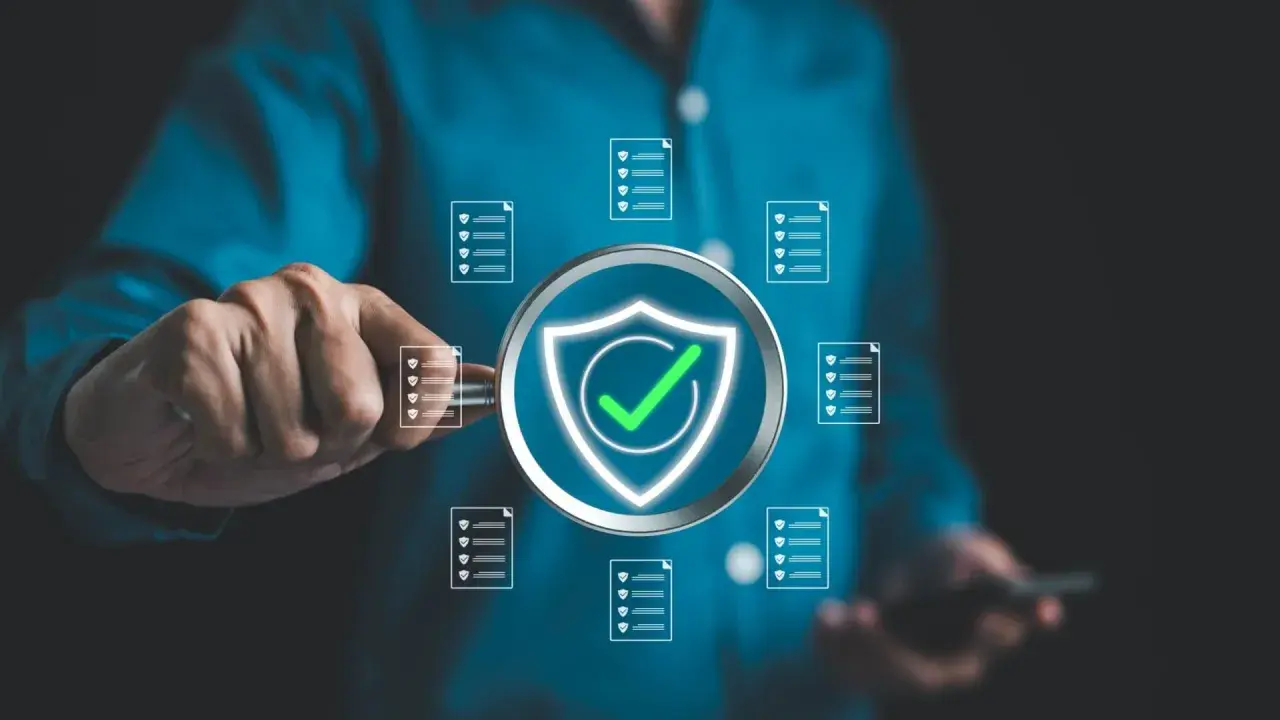 Verifica la sicurezza dei tuoi investimenti in Bitcoin. Non cadere vittima di una truffa bitcoin, proteggi i tuoi dati.