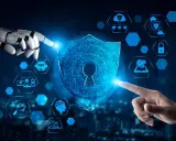 Mano robotica e umana interagiscono con uno scudo digitale, simbolo di privacy e sicurezza. Icone di rete e IA circondano il concetto.