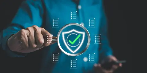 Verifica la sicurezza dei tuoi investimenti in Bitcoin. Non cadere vittima di una truffa bitcoin, proteggi i tuoi dati.